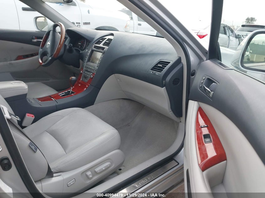 2007 LEXUS ES 350 VIN: JTHBJ46G872112222