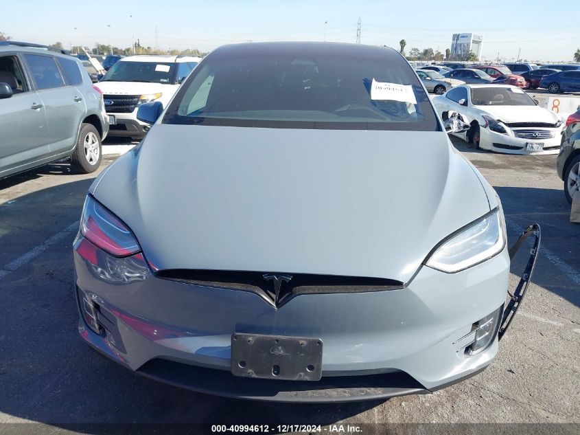 2016 Tesla Model X 60D/70D/75D/90D/P100D VIN: 5YJXCBE21GF020670 Lot: 40994612