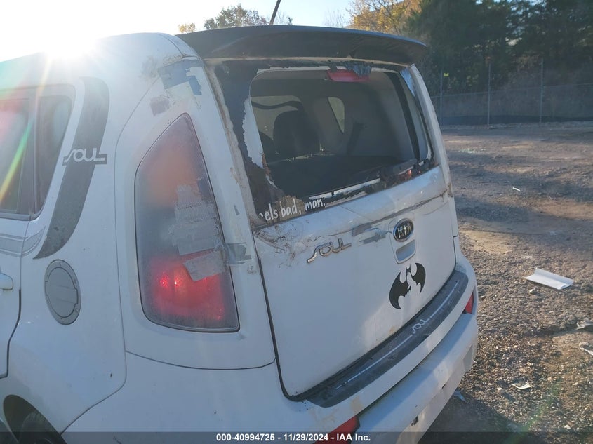 2011 KIA SOUL VIN: KNDJT2A2XB7277272