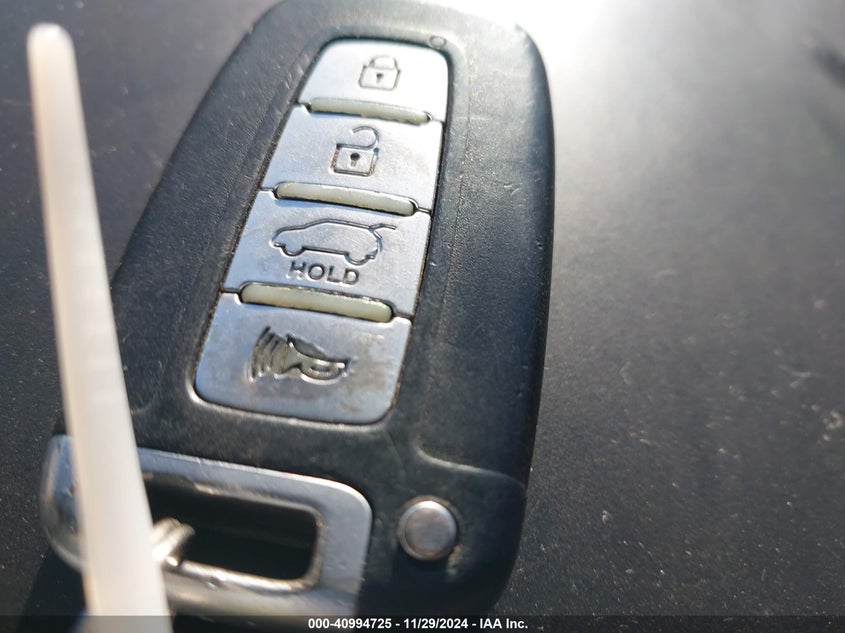 2011 KIA SOUL VIN: KNDJT2A2XB7277272