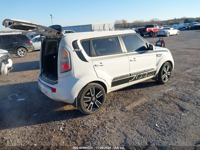 2011 KIA SOUL VIN: KNDJT2A2XB7277272