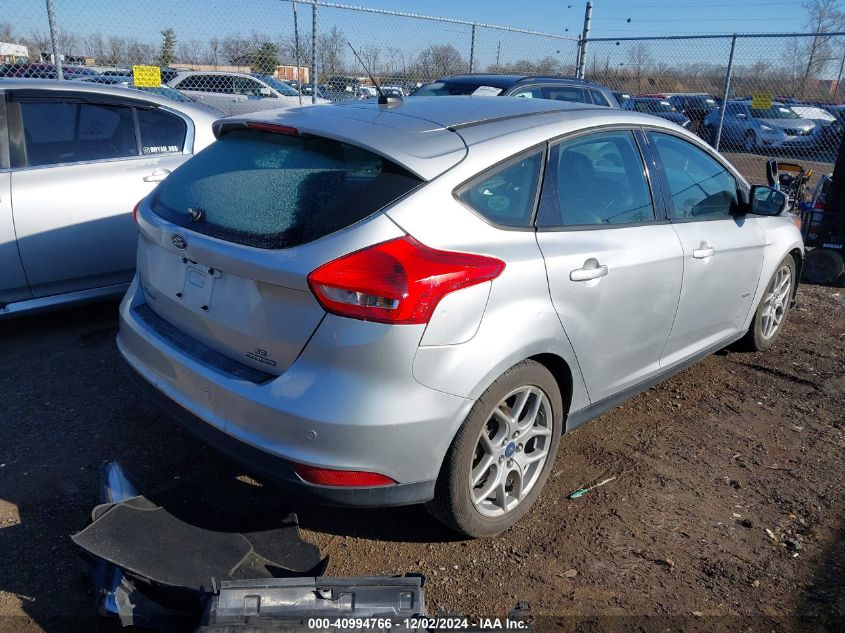 VIN 1FADP3K28FL200635 2015 FORD FOCUS no.4