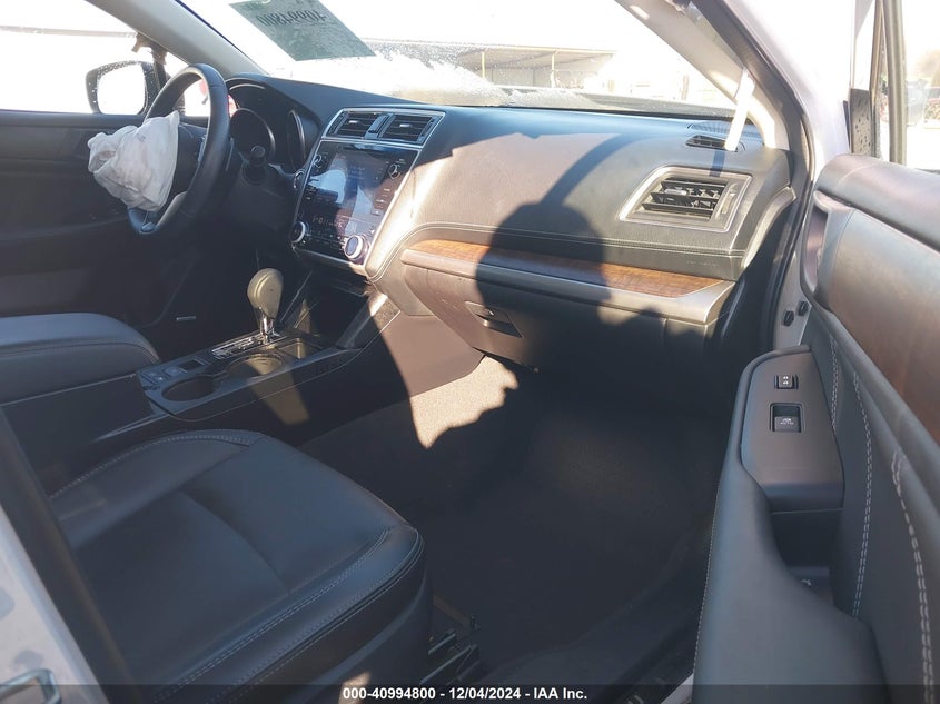 2019 SUBARU OUTBACK 2.5I LIMITED - 4S4BSANC2K3334121