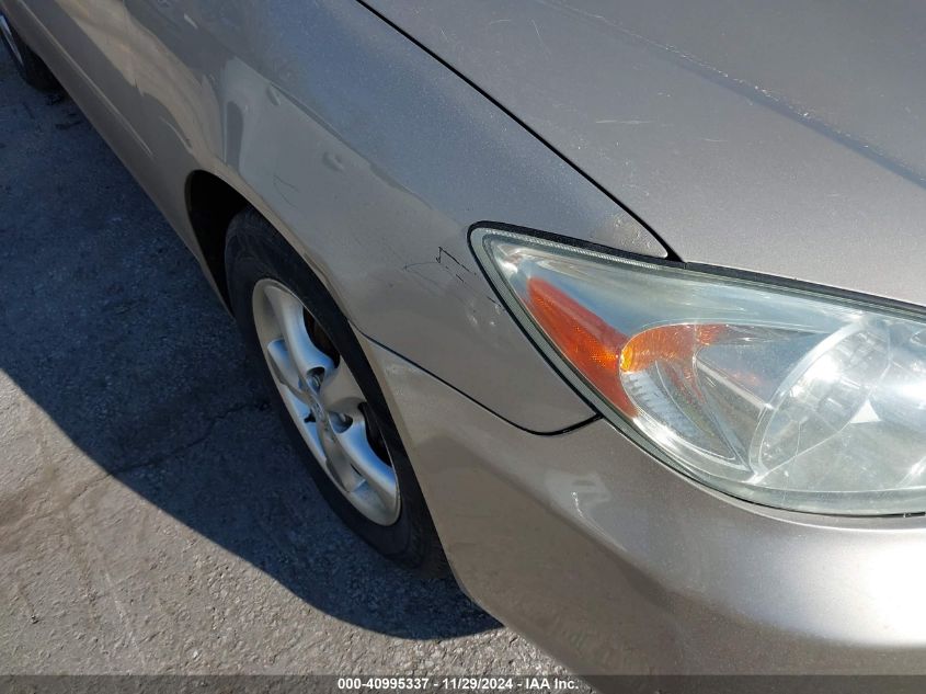 2004 Toyota Camry Xle VIN: 4T1BE32K04U860498 Lot: 40995337