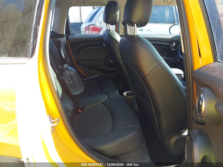 2016 MINI HARDTOP COOPER - WMWXU1C5XG2D08212