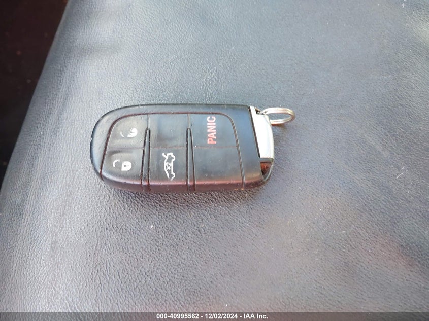 2016 CHRYSLER 300 LIMITED - 2C3CCAAG3GH106331