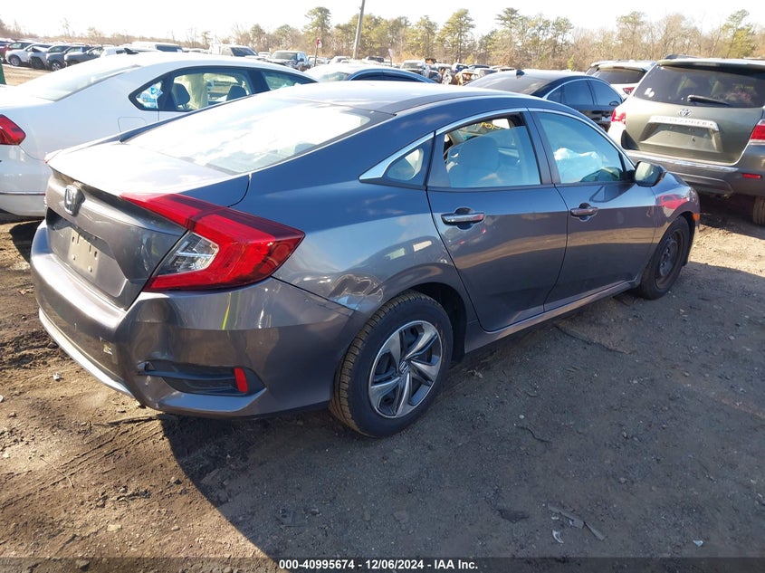 VIN 2HGFC2F62KH589884 2019 HONDA CIVIC LX