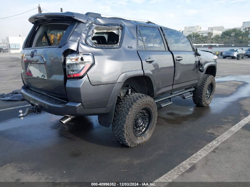 VIN JTEEU5JRXN5269746 2022 Toyota 4runner, SR5 no.4