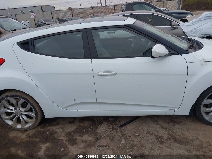 2013 Hyundai Veloster Base W/Gray VIN: KMHTC6ADXDU120276 Lot: 40996995