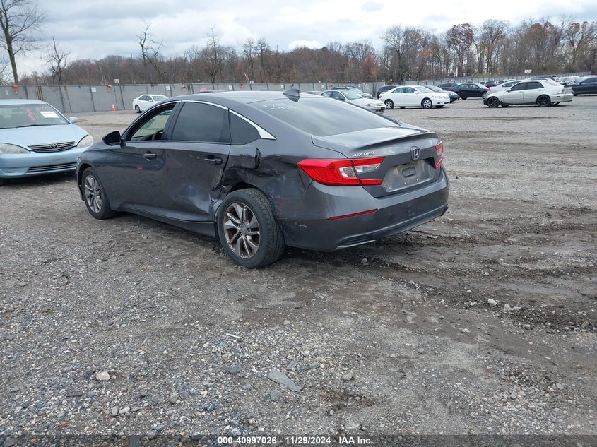 2018 HONDA ACCORD VIN: 1HGCV1F10JA009623
