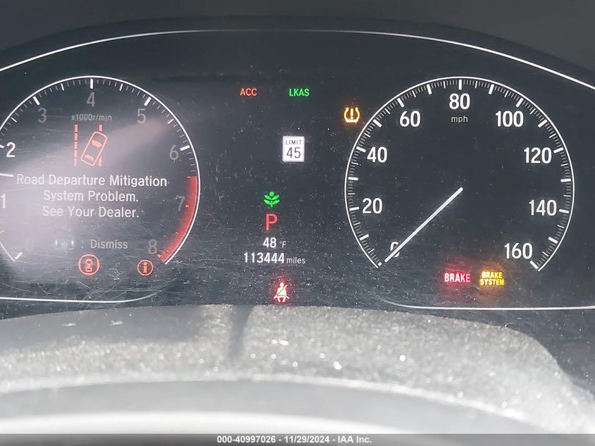 2018 HONDA ACCORD VIN: 1HGCV1F10JA009623