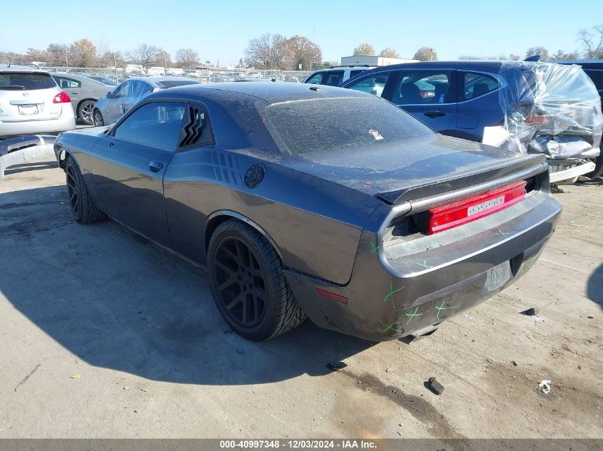 VIN 2C3CDYBTXDH593590 2013 Dodge Challenger, R/T no.3