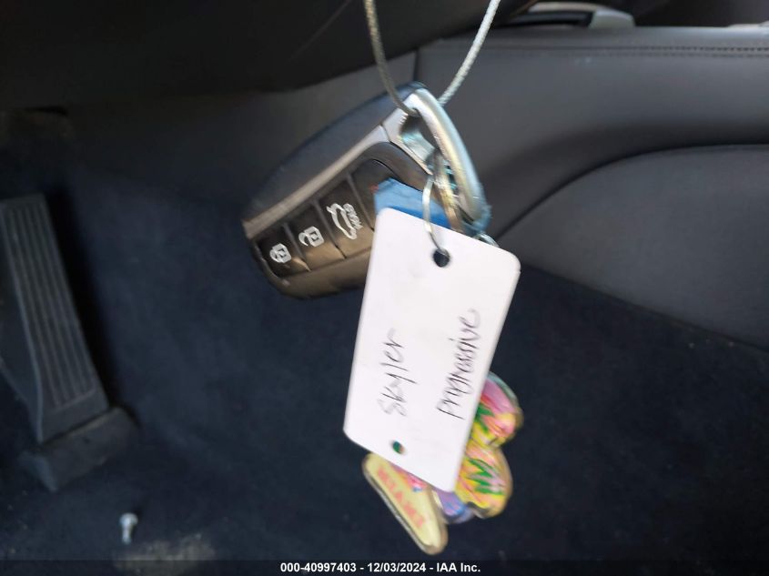 2015 HYUNDAI GENESIS VIN: KMHGN4JE7FU043068