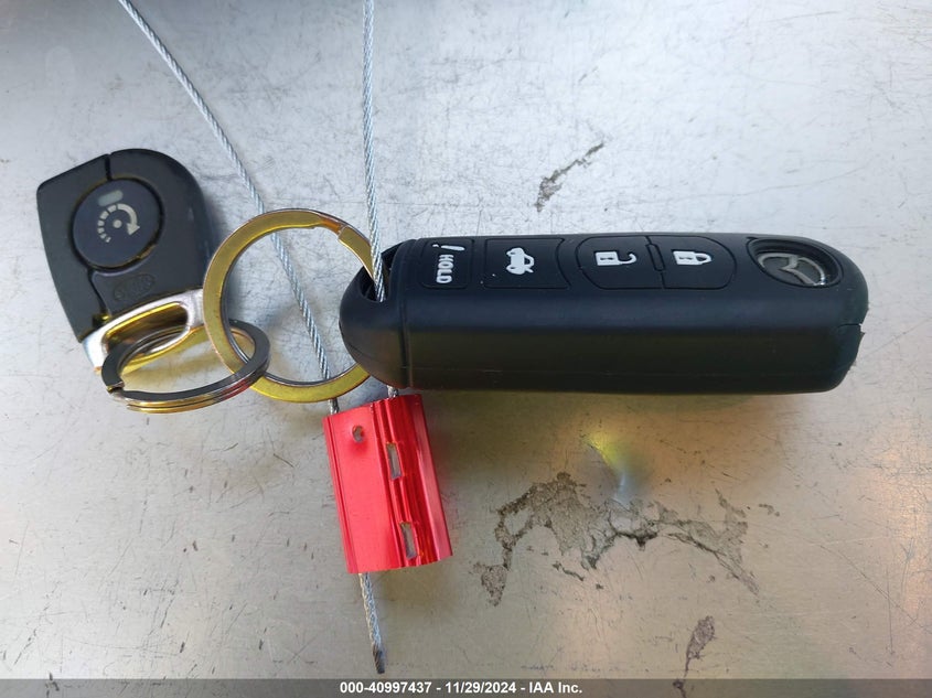 2014 MAZDA MAZDA3 S GRAND TOURING - JM1BM1W39E1136035