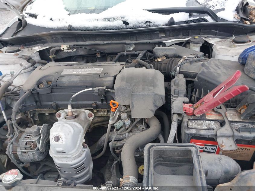 VIN 1HGCR2F35DA064780 2013 HONDA ACCORD no.10