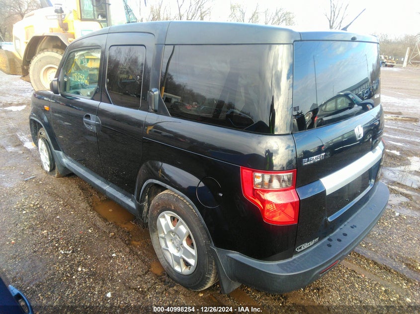 Vin: 5j6yh1h35bl001639, lot: 41488148, honda element lx 20113