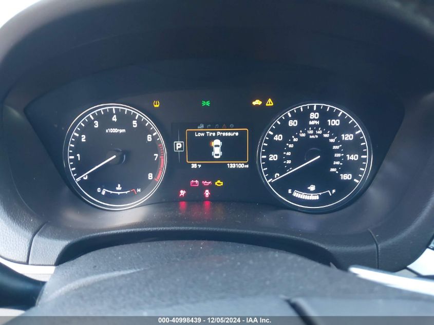 2015 HYUNDAI GENESIS VIN: KMHGN4JE8FU035304