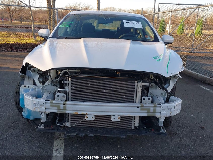 2017 FORD FUSION VIN: 3FA6P0H78HR106818