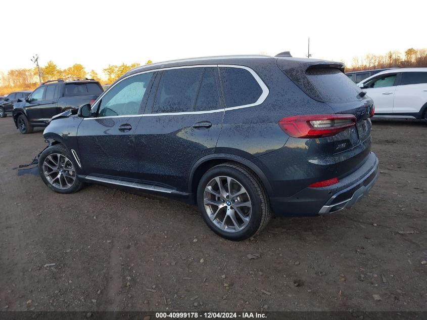 VIN 5UXCR6C54KLL12206 2019 BMW X5, Xdrive40I no.3