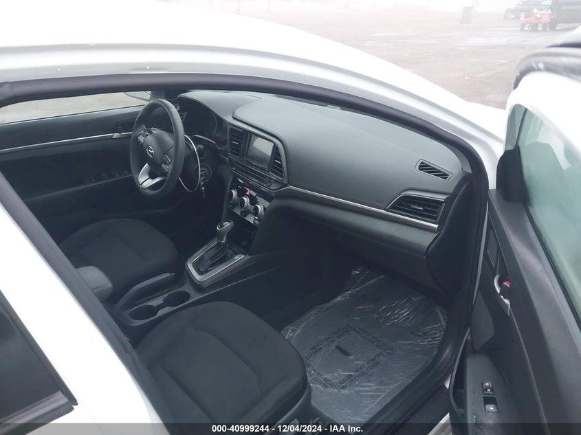 2019 HYUNDAI ELANTRA VIN: 5NPD74LF9KH432726