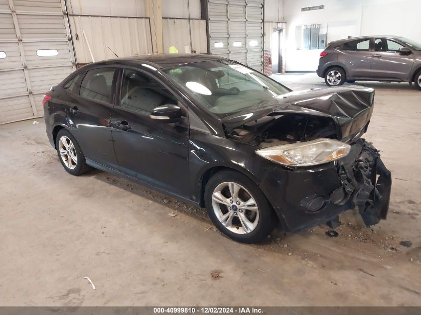 VIN 1FADP3F20EL238479 2014 FORD FOCUS no.1