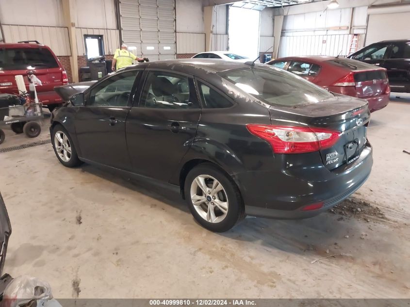 VIN 1FADP3F20EL238479 2014 FORD FOCUS no.3