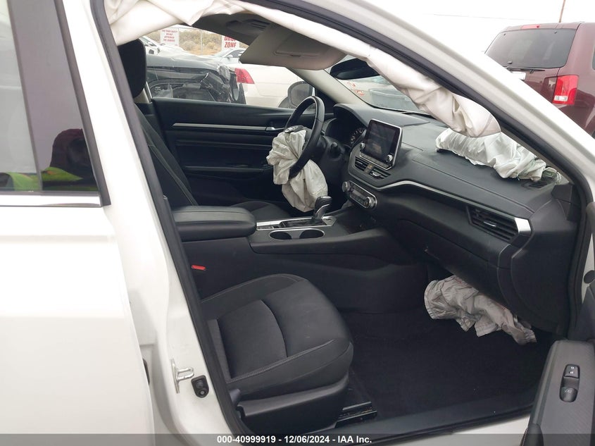 2019 NISSAN ALTIMA VIN: 1N4BL4DW0KC179380