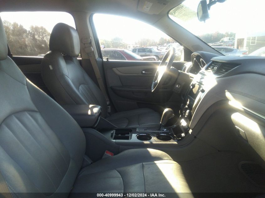 VIN 1GNKRGKD4EJ316100 2014 CHEVROLET TRAVERSE no.5