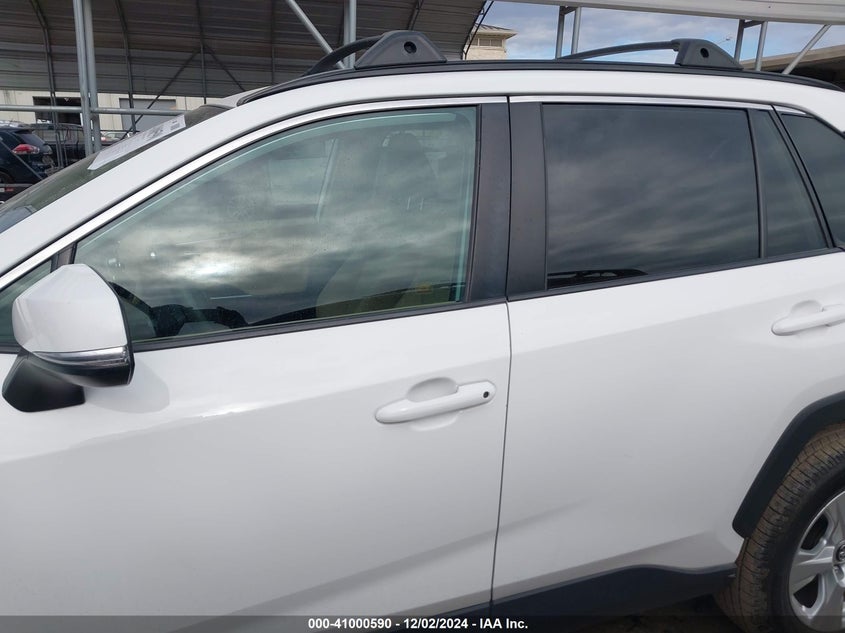 2019 TOYOTA RAV4 XLE - 2T3W1RFV9KW043197