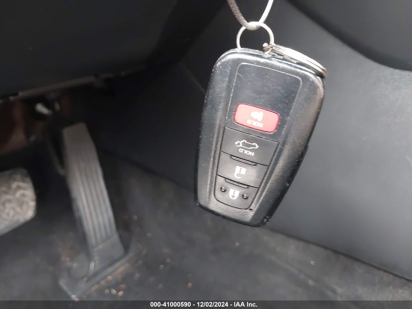 2019 TOYOTA RAV4 XLE - 2T3W1RFV9KW043197