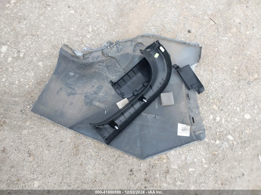 2019 TOYOTA RAV4 XLE - 2T3W1RFV9KW043197