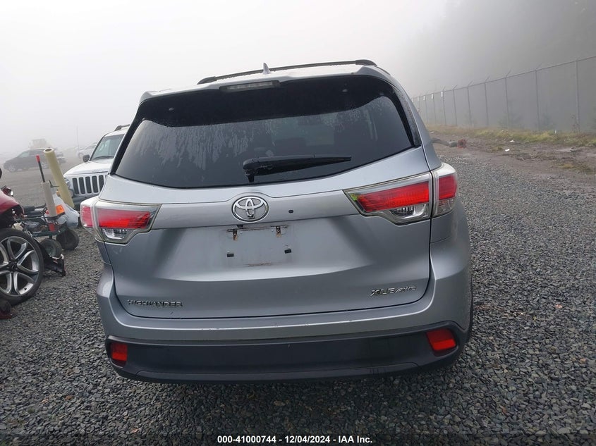 2014 TOYOTA HIGHLANDER XLE V6 - 5TDJKRFH8ES062220