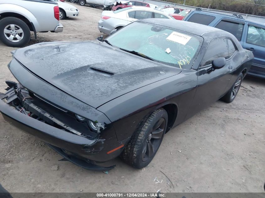 VIN 2C3CDZAG8FH709186 2015 Dodge Challenger, Sxt no.2