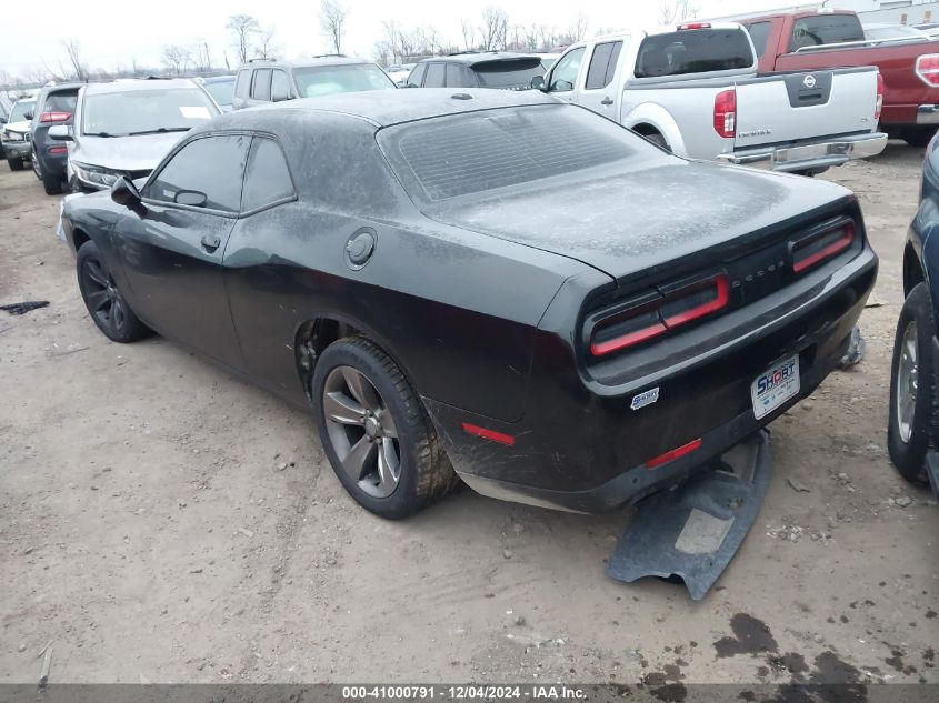 VIN 2C3CDZAG8FH709186 2015 Dodge Challenger, Sxt no.3