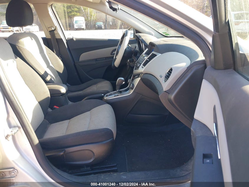 2016 CHEVROLET CRUZE LIMITED LS AUTO - 1G1PC5SG5G7207989