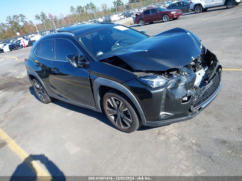 VIN JTHY3JBH2K2007928 2019 LEXUS UX 200 no.1