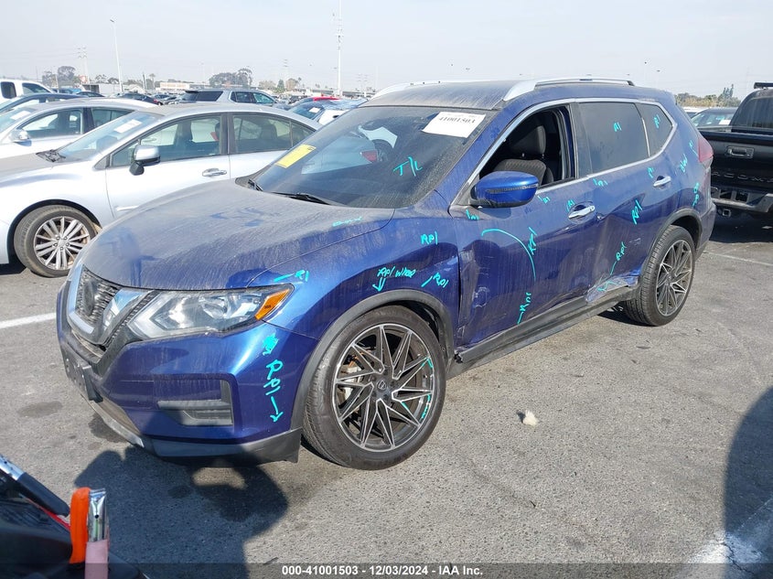 2020 NISSAN ROGUE SV FWD - KNMAT2MT5LP528821