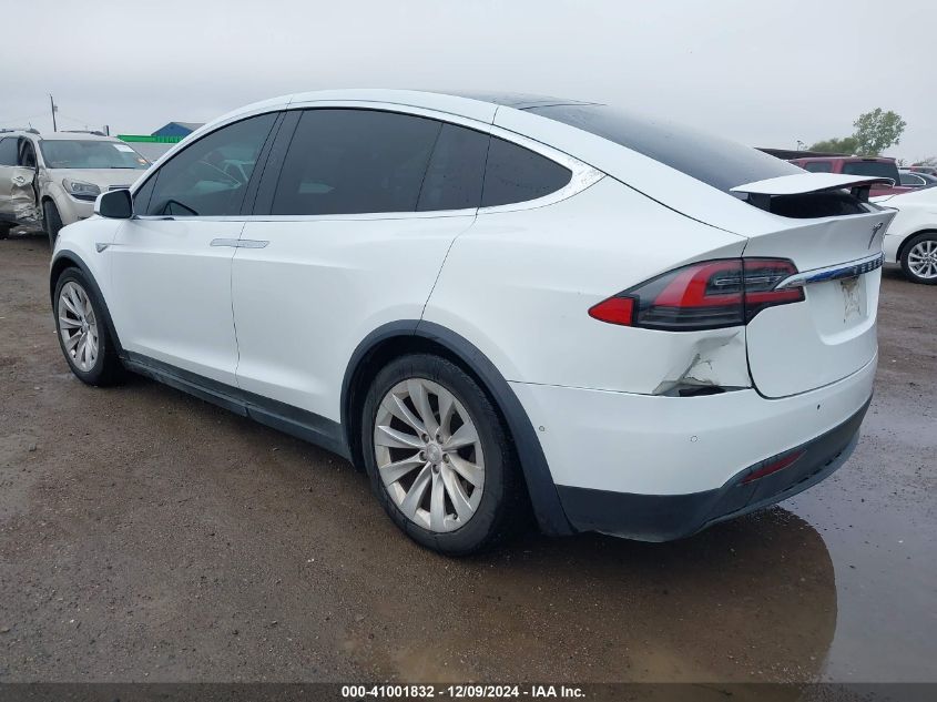 VIN 5YJXCAE23GF005825 2016 TESLA MODEL X no.3