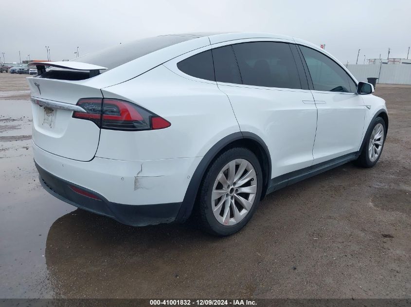 VIN 5YJXCAE23GF005825 2016 TESLA MODEL X no.4