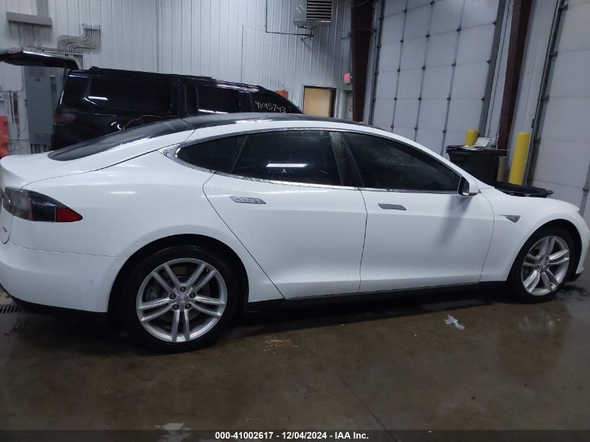 2015 Tesla Model S 70D/85D/P85D VIN: 5YJSA1H23FF086058 Lot: 41002617