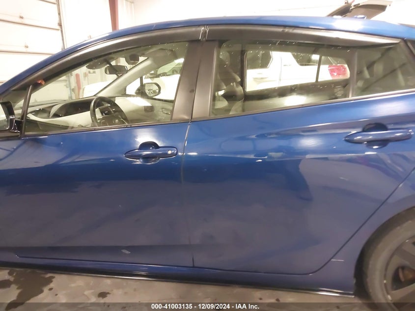 2018 TOYOTA PRIUS VIN: JTDKARFU9J3062243