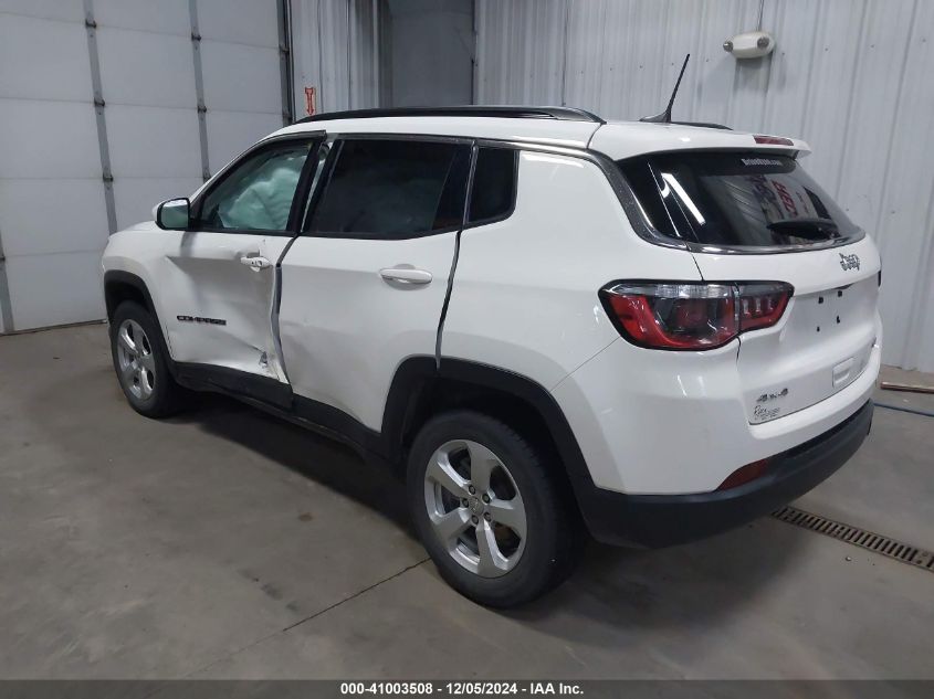 VIN 3C4NJDBB5KT675339 2019 JEEP COMPASS no.3