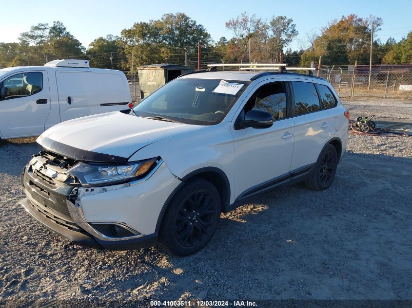 VIN JA4AD3A36JZ025995 2018 Mitsubishi Outlander, LE no.2