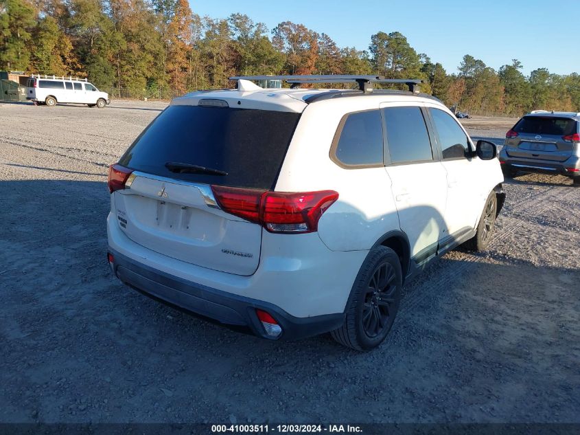 VIN JA4AD3A36JZ025995 2018 Mitsubishi Outlander, LE no.4