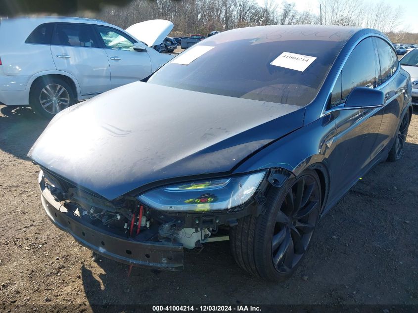 2016 Tesla Model X 60D/70D/75D/90D VIN: 5YJXCAE28GF004461 Lot: 41004214