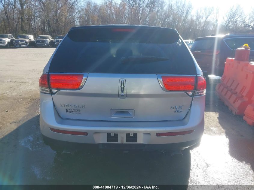 VIN 2LMDJ8JK2EBL14672 2014 Lincoln MKX no.16