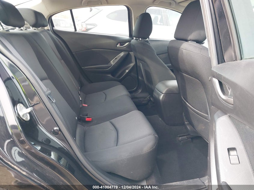 2016 MAZDA MAZDA3 I SPORT - 3MZBM1T79GM301379