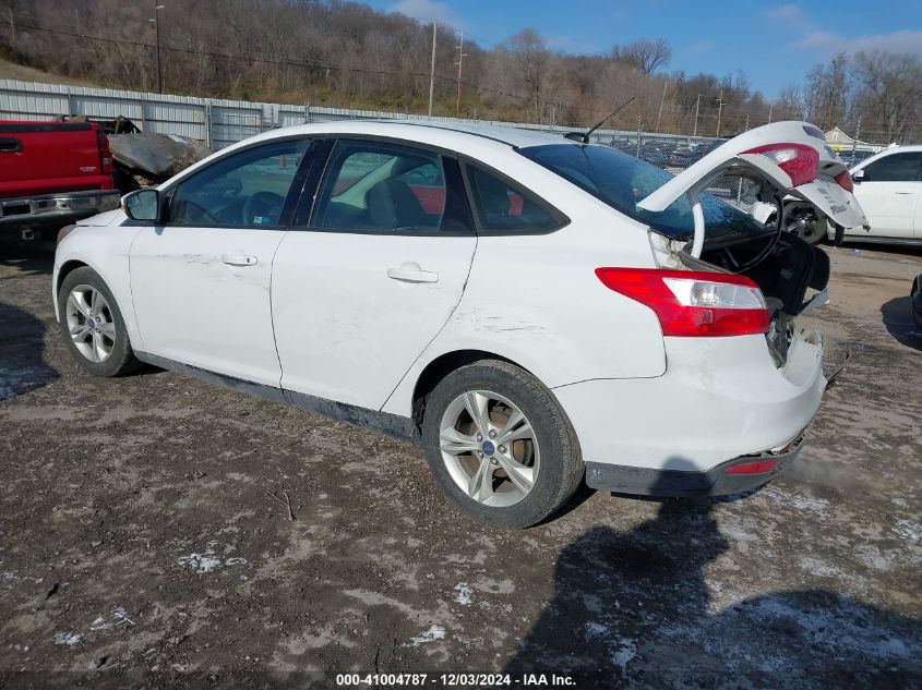 VIN 1FADP3F26EL437939 2014 FORD FOCUS no.3