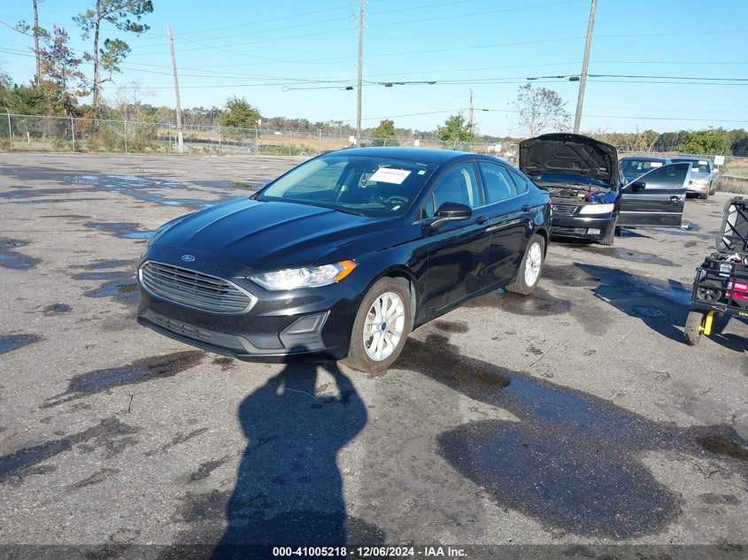 2019 FORD FUSION SE VIN: 3FA6P0HD1KR154089