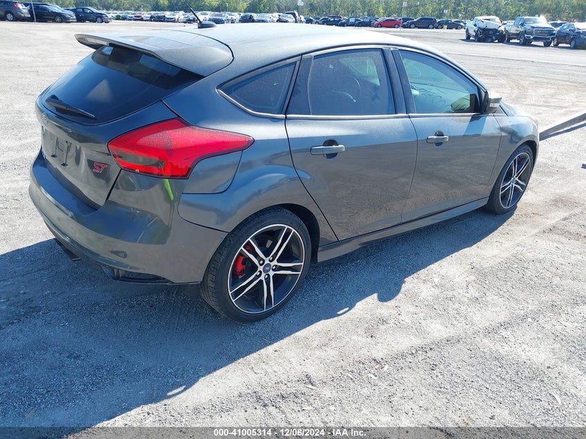 Vin: 1fadp3l97jl299632, lot: 41495209, ford focus st 20184